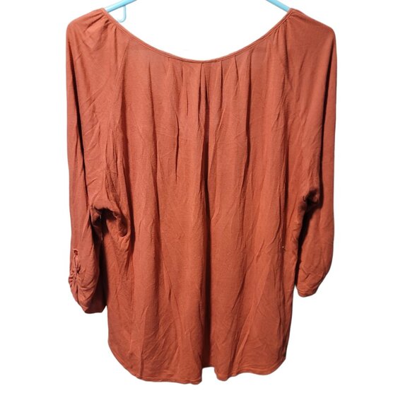 AE Blouse - Picture 2 of 2